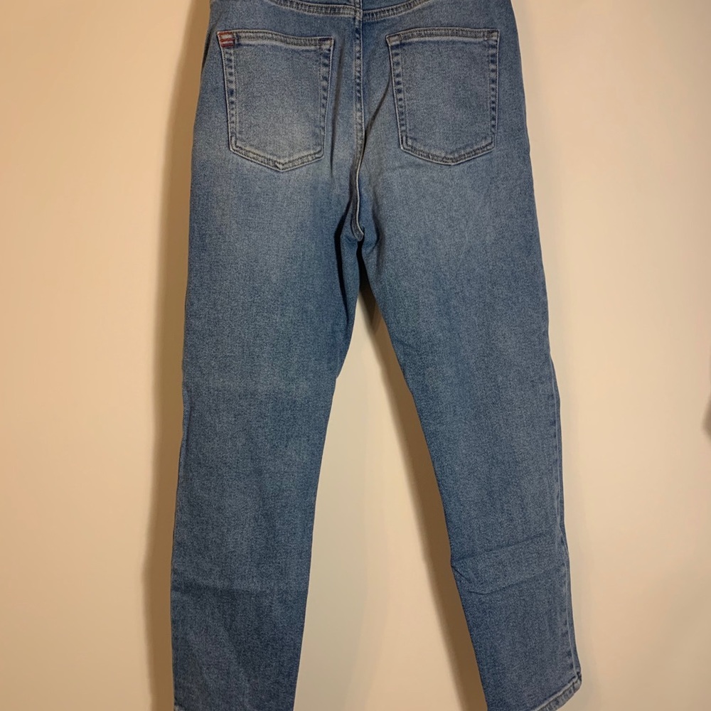BDG Girlfriend Jean